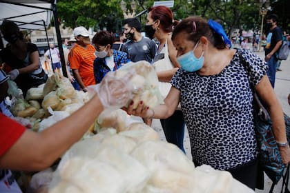 Panaderos del Área Metropolitana hicieron la protesta para reclamar por el incremento de los costos