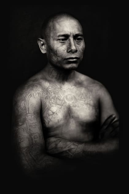 Pandilleros juveniles, carcel Chimaltenango, Guatemala, 2008. Una de las fotografías que integran la muestra Cámara afgana en FoLa