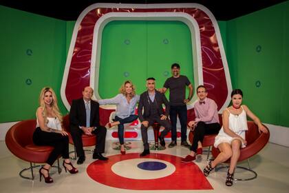 Esta comedia observa con sarcasmo el detrás de escena de los programas de chimentos