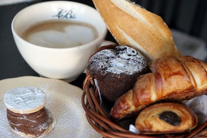 Panes, croissants, budines y café formaron parte de la propuesta con la que Le Blé buscó recuperar el espíritu de la panadería de barrio