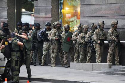 Identificado como una persona con trastornos mentales, fue detenido dos horas después