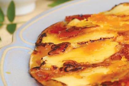 Panqueque de manzana y caramelo