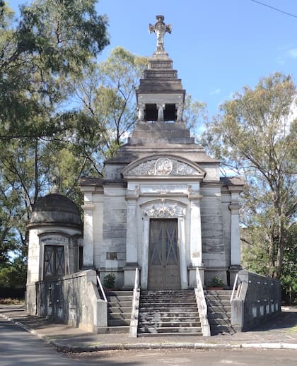 Panteón Catalán.
