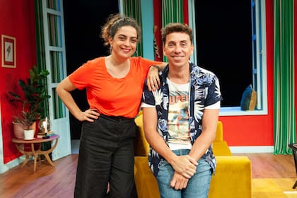 Paola Barrientos y Gonzalo Suarez