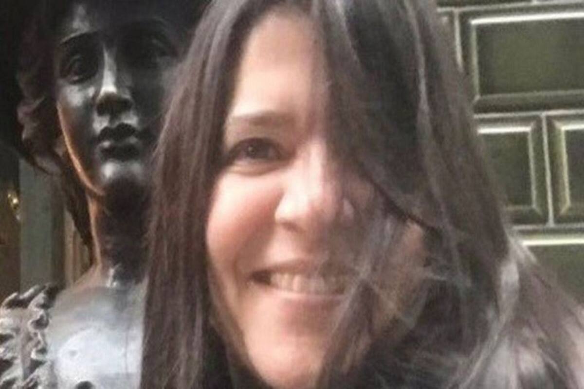 Paola De Simone era docente universitaria y hace algunas semanas se enfermó de coronavirus: ayer falleció en plena clase virtual tras sufrir una desompensación