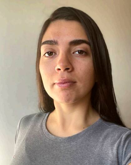 Paola Mariana Lens tiene 26 años.