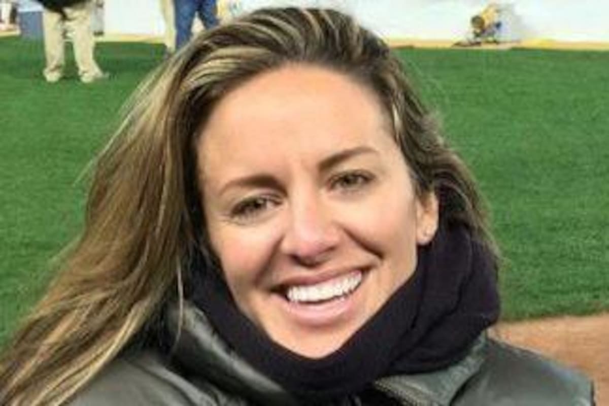 Paola Roldán, antes de padecer los estragos del ELA, que la mantiene postrada en una cama y sufriendo intensos dolores