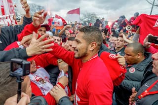 El peruano Paolo Guerrero, otra vez suspendido: no podrá jugar por ocho meses