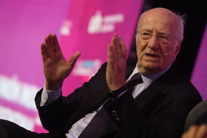 Paolo Rocca, durante un acto de Tenaris en Campana, advirtió sobre el impacto de las importaciones en la industria local