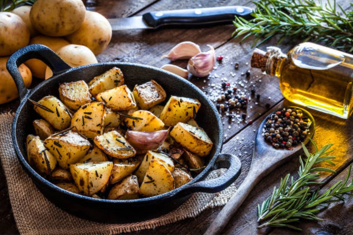 Papas a la cacerola: la receta tradicional de las abuelas