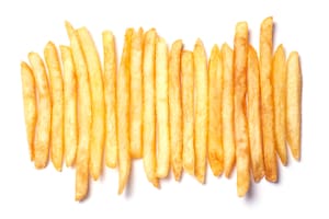 Papas fritas doradas y crujientes. Los argentinos comemos 50 kilos por persona en un año.