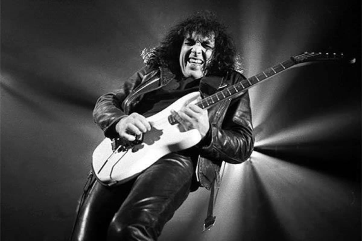 Pappo falleció en la madrugada del 25 de febrero del 2005