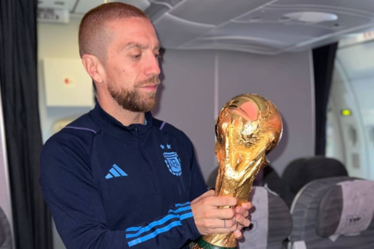 Papu Gómez dio positivo en un doping y estallaron las redes sociales (Foto Instagram @papugomez_official)