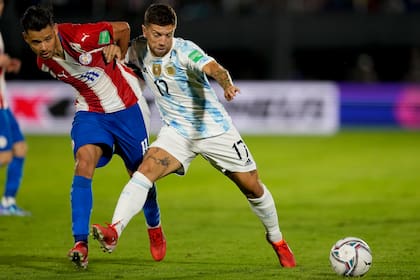 Papu Gómez tuvo una acción clara de gol sobre el final, que el arquero desvió con brillantez