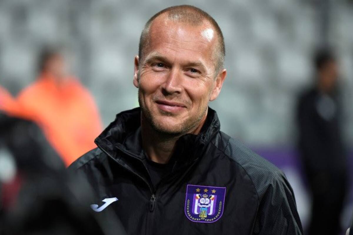 Pär Zetterberg, el entrenador fue despedido de Anderlecht por los problemas financieros que le proboca la pandemia de coronavirus