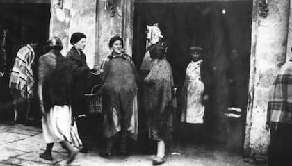 Para 1942, cerca de 500.000 personas vivían en condiciones extremas en el gueto de Varsovia (Foto: Getty Images)