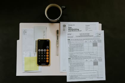Para acceder al Crédito Tributario por Ingresos del Trabajo, los solicitantes deben cumplir con requisitos específicos de ingresos y residencia