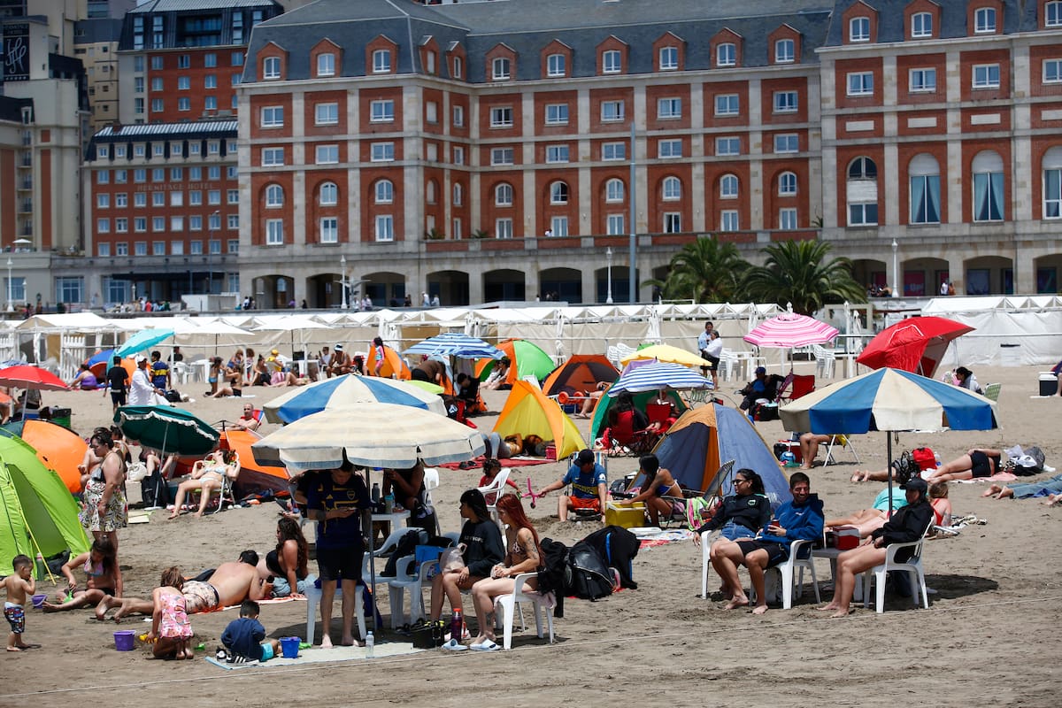 Para Año Nuevo y el siguiente fin de semana, las playas estuvieron llenas en Mar del Plata