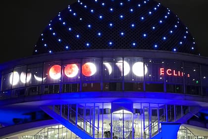 Para aquellos interesados, el Planetario Galileo Galilei abrirá sus puertas para seguir el eclipse
