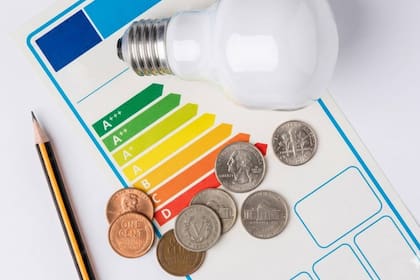 Para cálculos estimados de consumo en el hogar, el Departamento de Energía a menudo utilizan una tarifa de referencia de 11 centavos por kWh en sus ejemplos ilustrativos