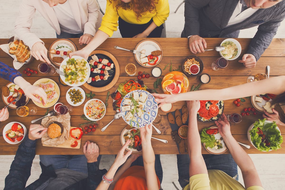 Para comer con amigos, en pareja o en familia: hay cadenas que nunca fallan