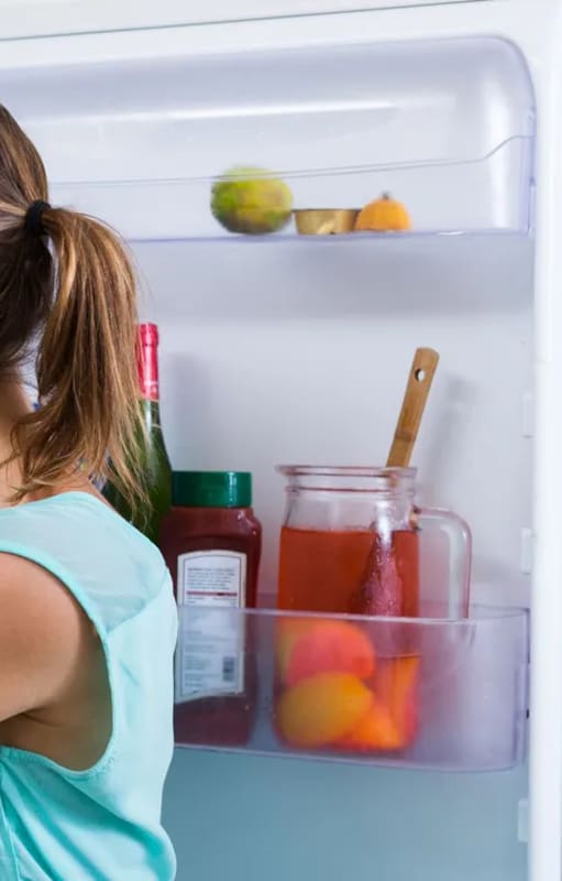 Para descongelar adecuadamente, los alimentos deben ir del freezer a la heladera