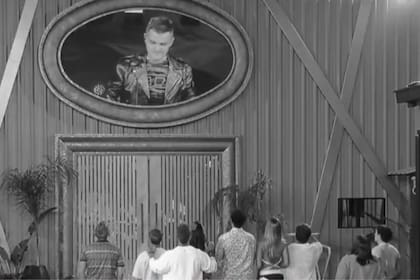 Para dramatizar, Gran Hermano muestra a los nominados en blanco y negro
