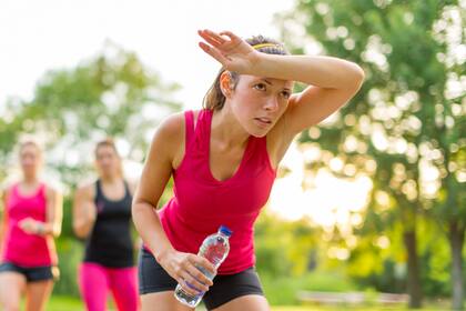 Ejercicios y actividades físicas para mujeres en verano