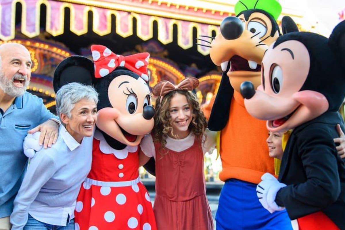 Para el año entrante, el conglomerado anunció una gran cantidad de espectáculos, atracciones y hasta un desfile nocturno para toda la familia (Archivo)