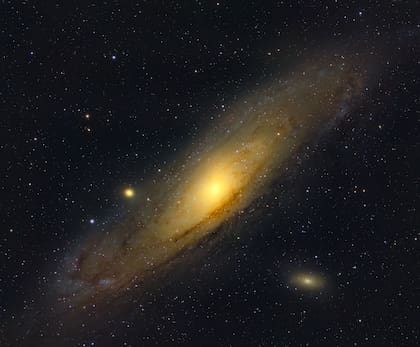 Para el físico británico el universo es perfecto porque fue creado por una fuerza de tales características