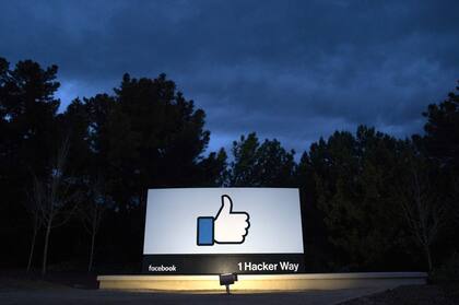 Para el fundador de la red social, Facebook se encamina a convertirse en una plataforma centrada en la confidencialidad