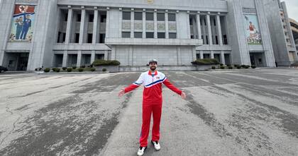 Para entrar a Corea del Norte, Ramiro se inscribió como atleta amateur para disputar una maratón.