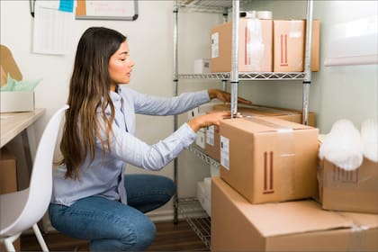Para evitar el desorden, en lugar de intentar organizar una casa entera, el psicólogo recomendó completar una tarea pequeña y sencilla, lo que permite ganar confianza