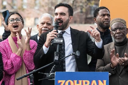 Para financiar su ambiciosa plataforma, el aspirante a la alcaldía propone aumentar los impuestos a las corporaciones y a quienes ganen más de un millón de dólares al año