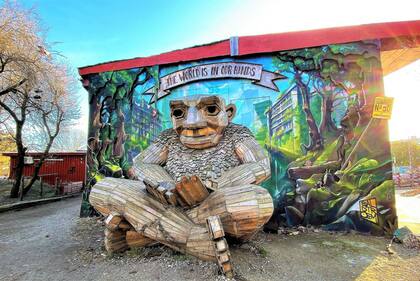 Para garantizar que Christiania siga siendo una zona vibrante, colorida y creativa de Dinamarca, tiene que ser un lugar sin bandas criminales organizadas.