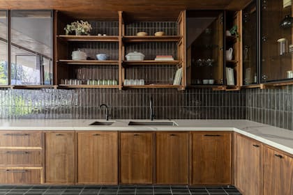Para la cocina, se pensó en materiales que acompañen para toda la vida.
