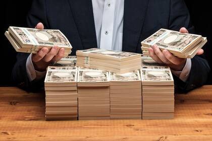 Para la confección de billetes de yenes se utilizan insumos de origen vegetal