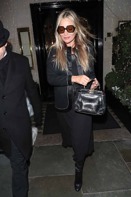 Para la ocasión, Kate quiso ir vestida completamente de negro; su hija Lila también eligió el "total black".