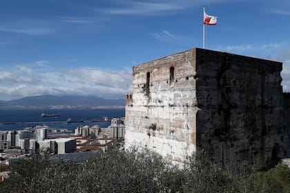 Para la Organización de las Naciones Unidas, Gibraltar, como colonia, es uno de los territorios no autónomos bajo supervisión de su Comité Especial de Descolonización.