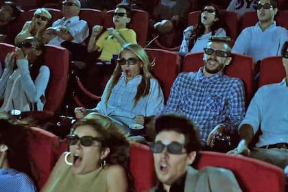 Para los fanáticos del cine, no hay nada mejor que ir a ver los estrenos en pantalla grande con el más puro confort. Por eso, Club LA NACION te acerca las distintas virtudes de cada complejo y cadena.