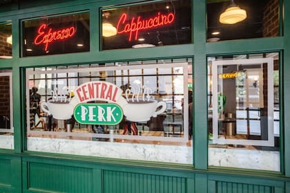 Para los fans de Friends: abrirá el icónico café Central Perk