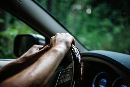Para manejar un auto en Nevada es posible hacerlo a través de una tarjeta de autorización