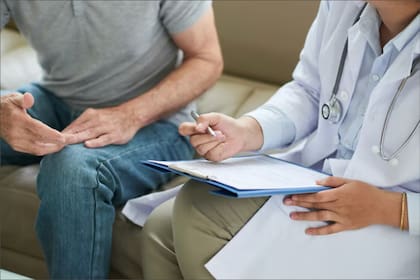 Para mejorar la calidad de vida de los pacientes distintos especialistas deben trabajar en conjunto para ofrecer una atención coordinada y personalizada