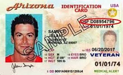 Para obtener una licencia de conducir en Arizona se deben demostrar documentos que comprueben la residencia legal en el país