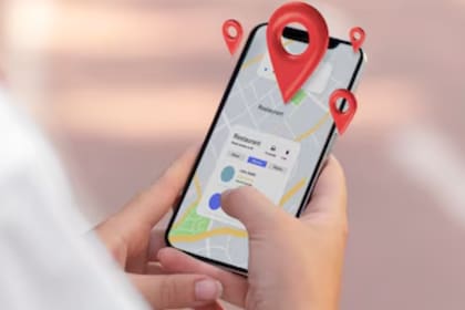 Para que el receptor GPS defina su posición, necesita poder recibir señales de al menos cuatro satélites.