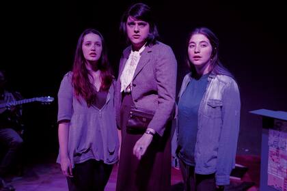 “¿Para qué?”. Las autoras reconocen que el acento fue el disparador de la obra.