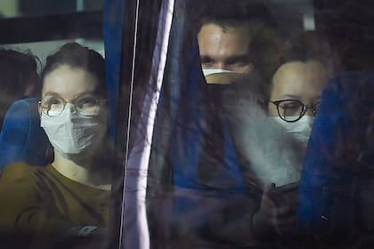 Para quienes se quedaron en Wuhan, el futuro es incierto, dice Wang