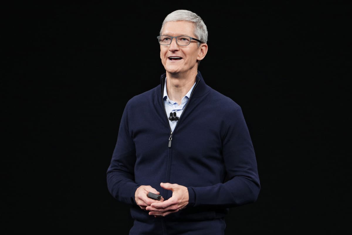 Para Tim Cook, la realidad aumentada será una tecnología tan revolucionaria como lo fue en su momento el iPhone para los teléfonos móviles, y la compañía planea lanzar un visor de realidad aumentada y unas gafas inteligentes en 2023