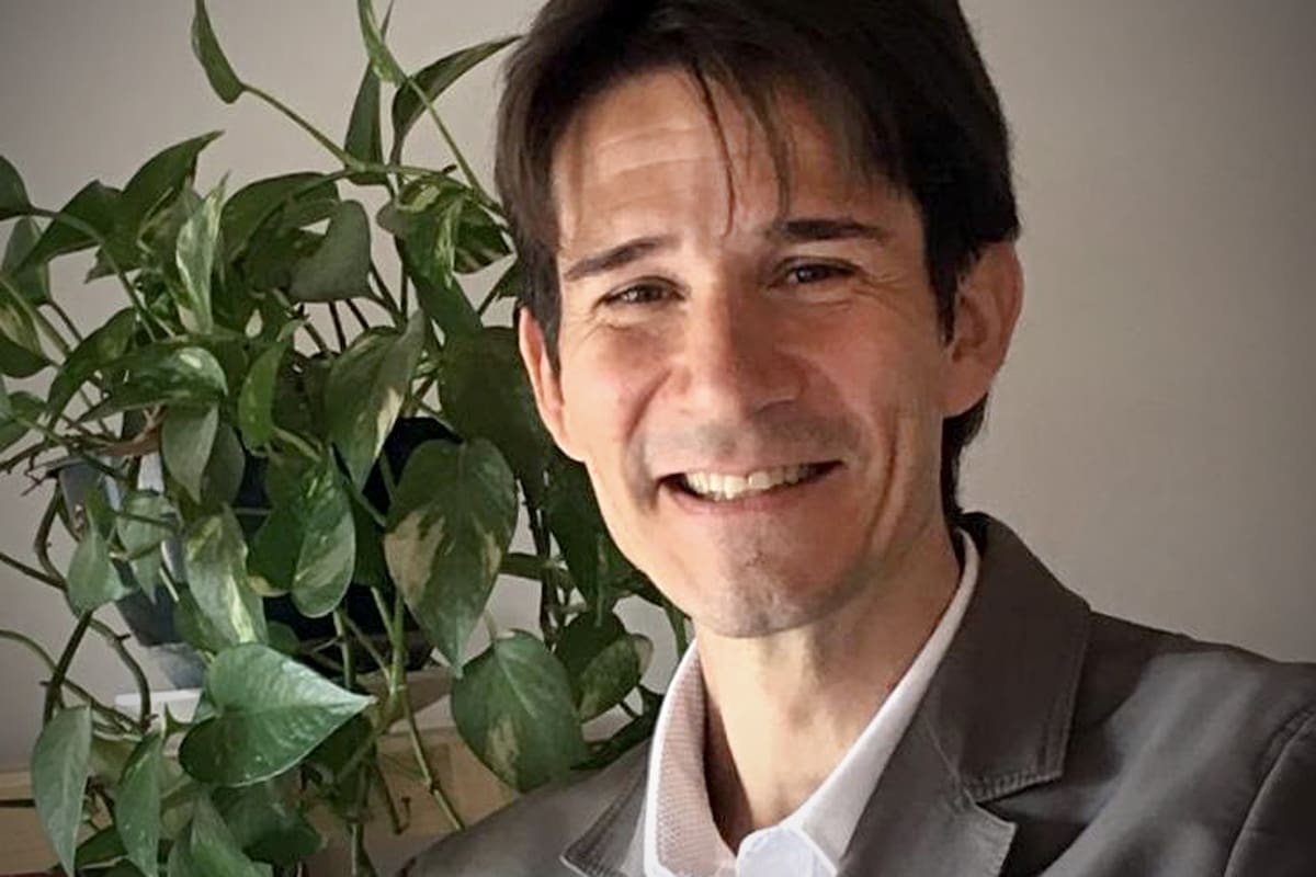 Para Tomás Olivieri Acosta, quien desde hace casi dos décadas se dedica a estudiar la muerte y acompañar de forma voluntaria a personas en el final de la vida, el caso de Solange Musse "es una radiografía de lo que somos como sociedad"