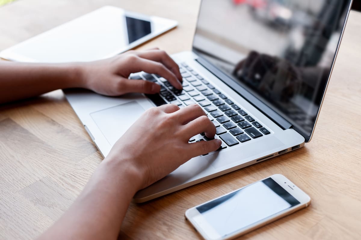 Para trabajo o estudio, las ventas de computadoras crecieron durante el período de aislamiento social obligatorio, según datos reportados por MercadoLibre e Intel